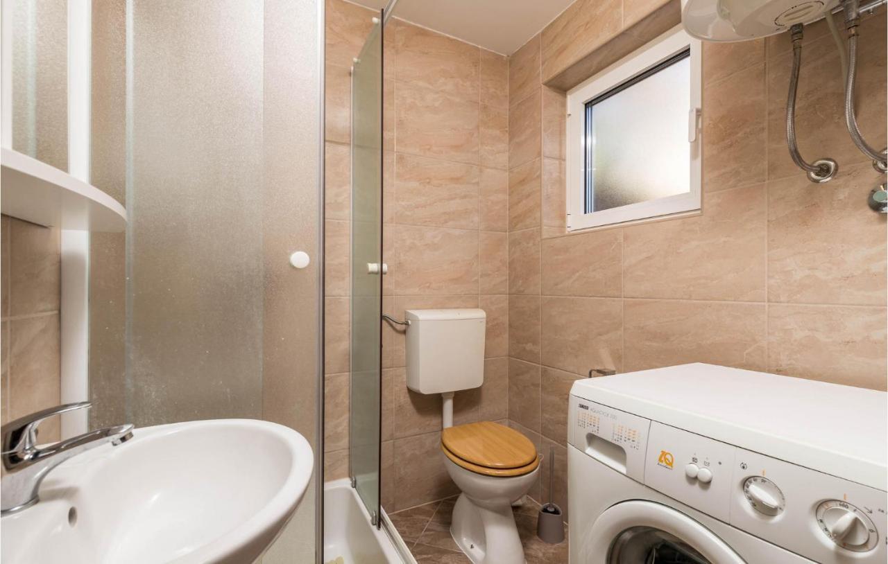 Stunning Apartment In Lovran With Kitchen מראה חיצוני תמונה